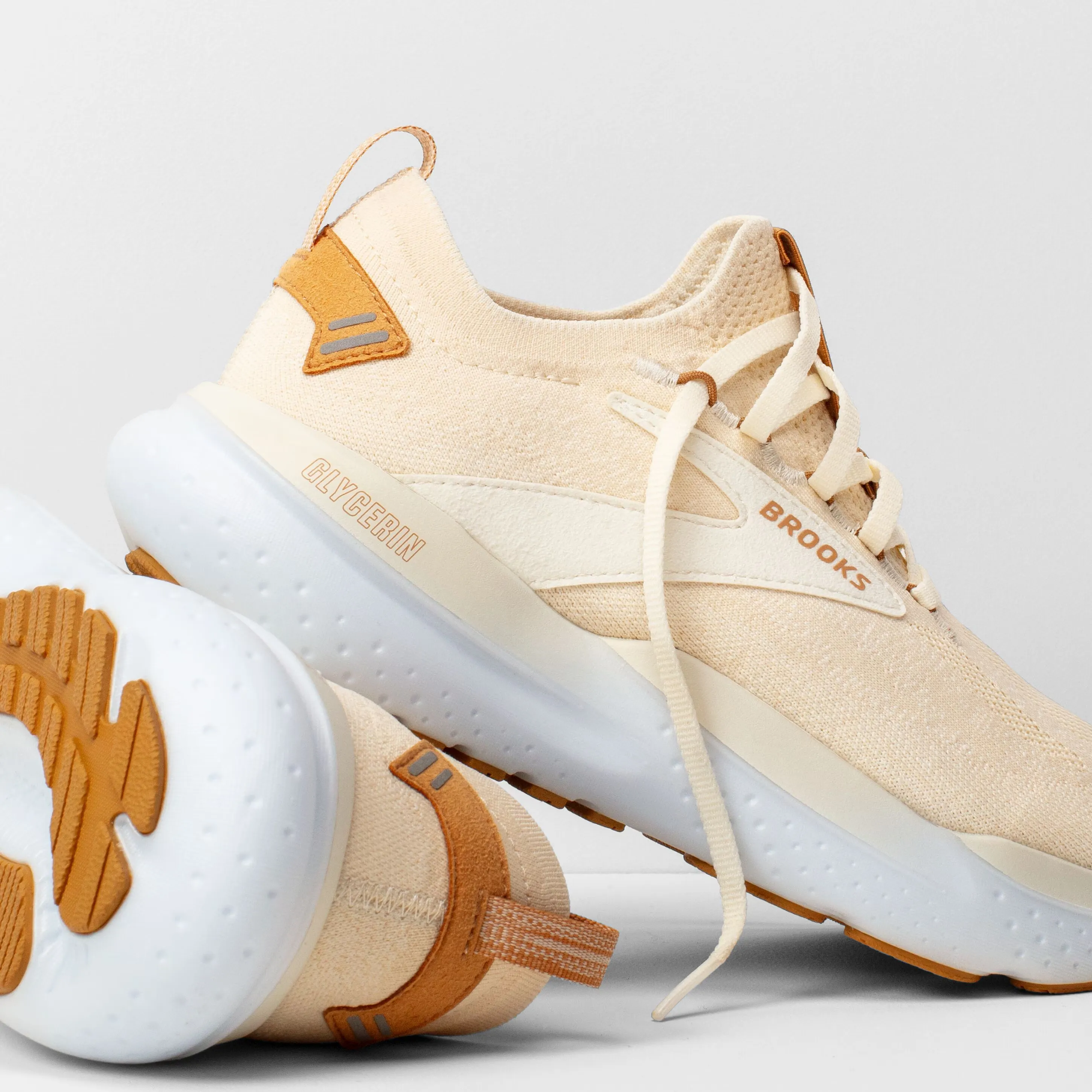 group walk Women's Glycerin Stealthfit 21