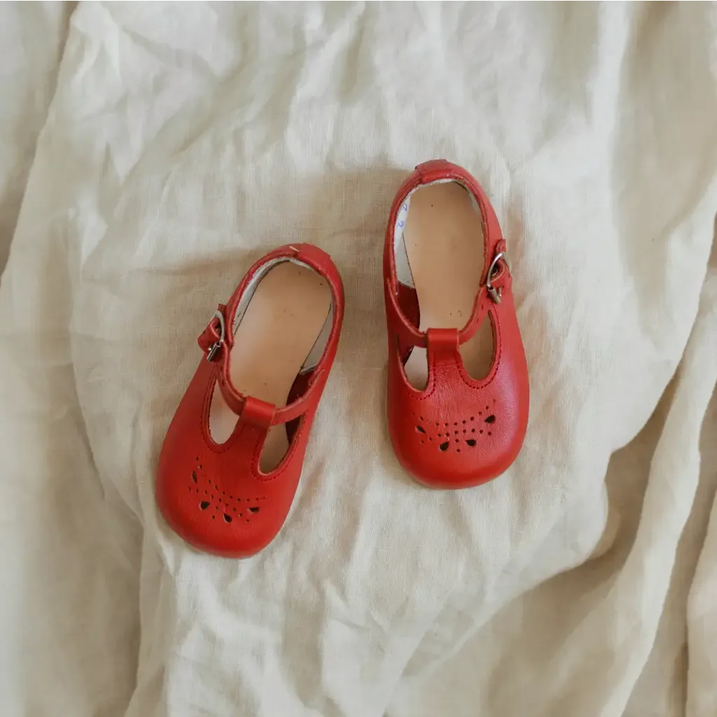 Cute kids' shoes Breathable fabric Alison T-Strap - Red