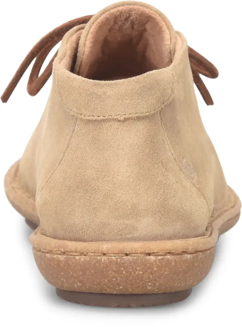 Utility Style Padded Interior Weekend Wanderer Women's Nuala II