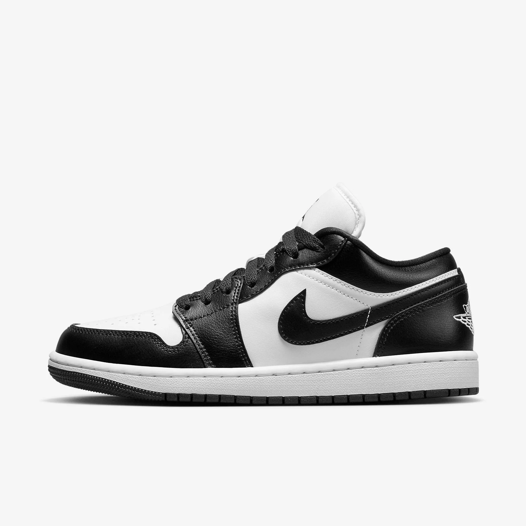 (Women's) Air Jordan 1 Low 'Panda Black / White' (2023) DC0774-101 Weekend Fit Synthetic