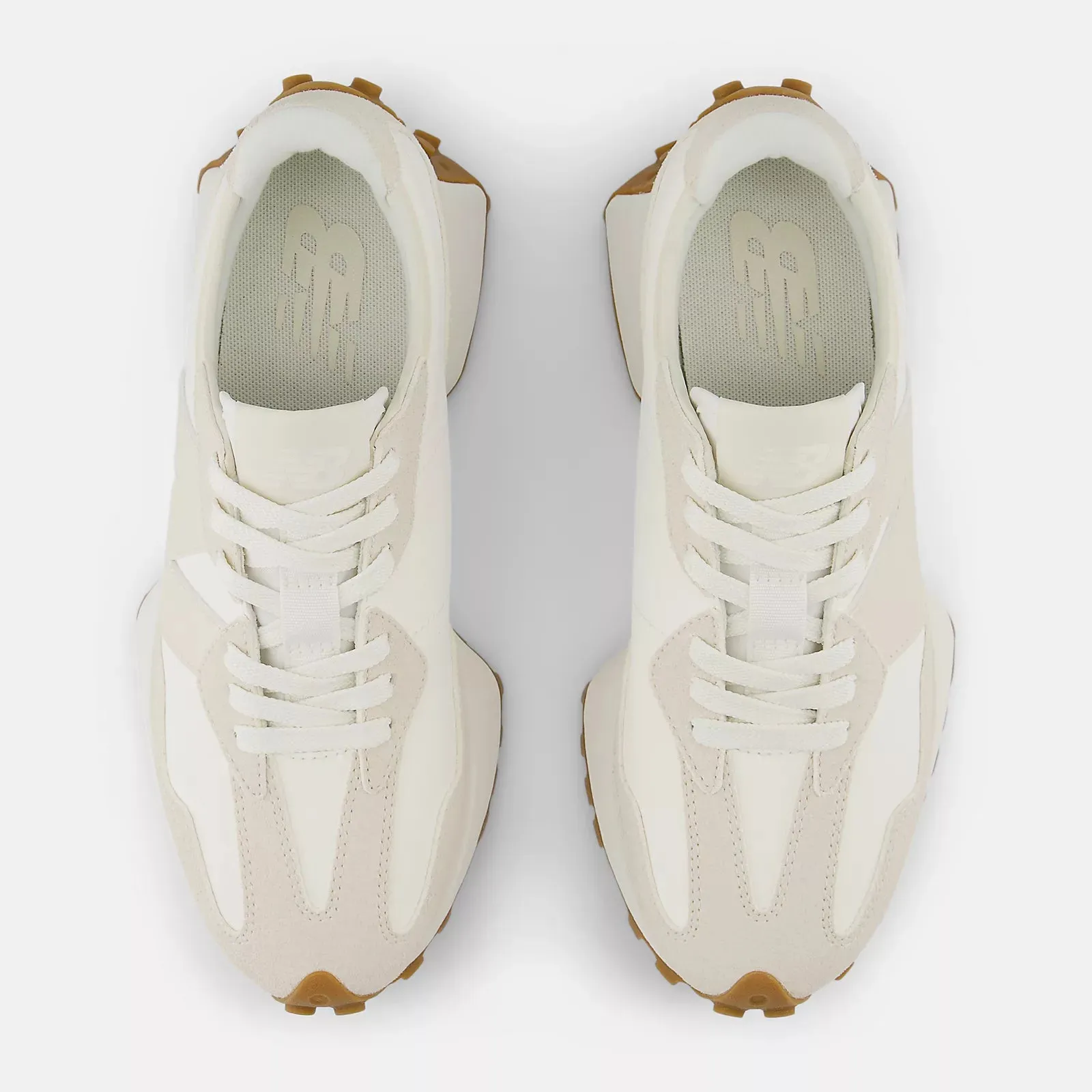 running in a tennis court area shoes WOMEN'S 327