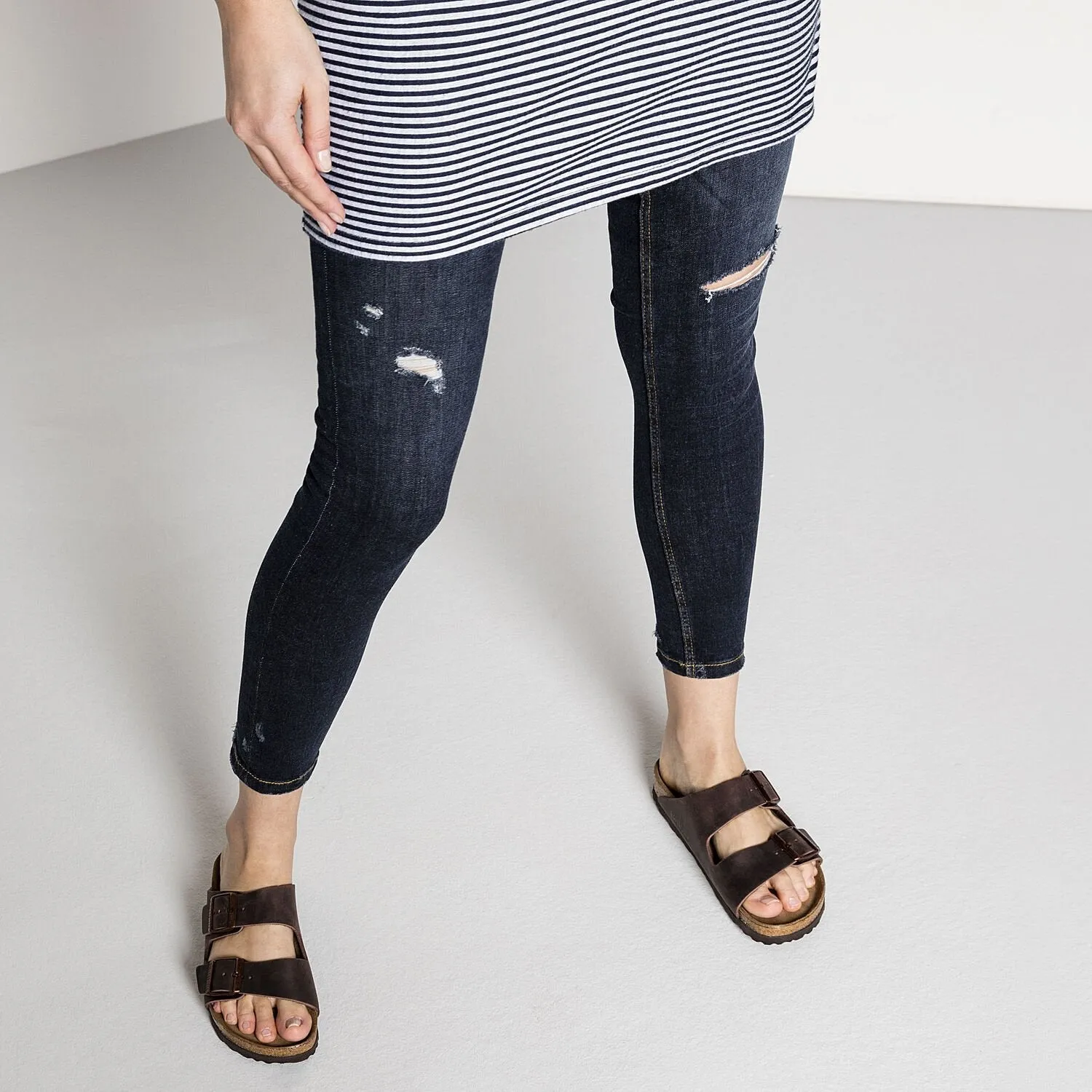 Premium Sandals Arizona | Soft Footbed | Oiled Leather | Habana Brown