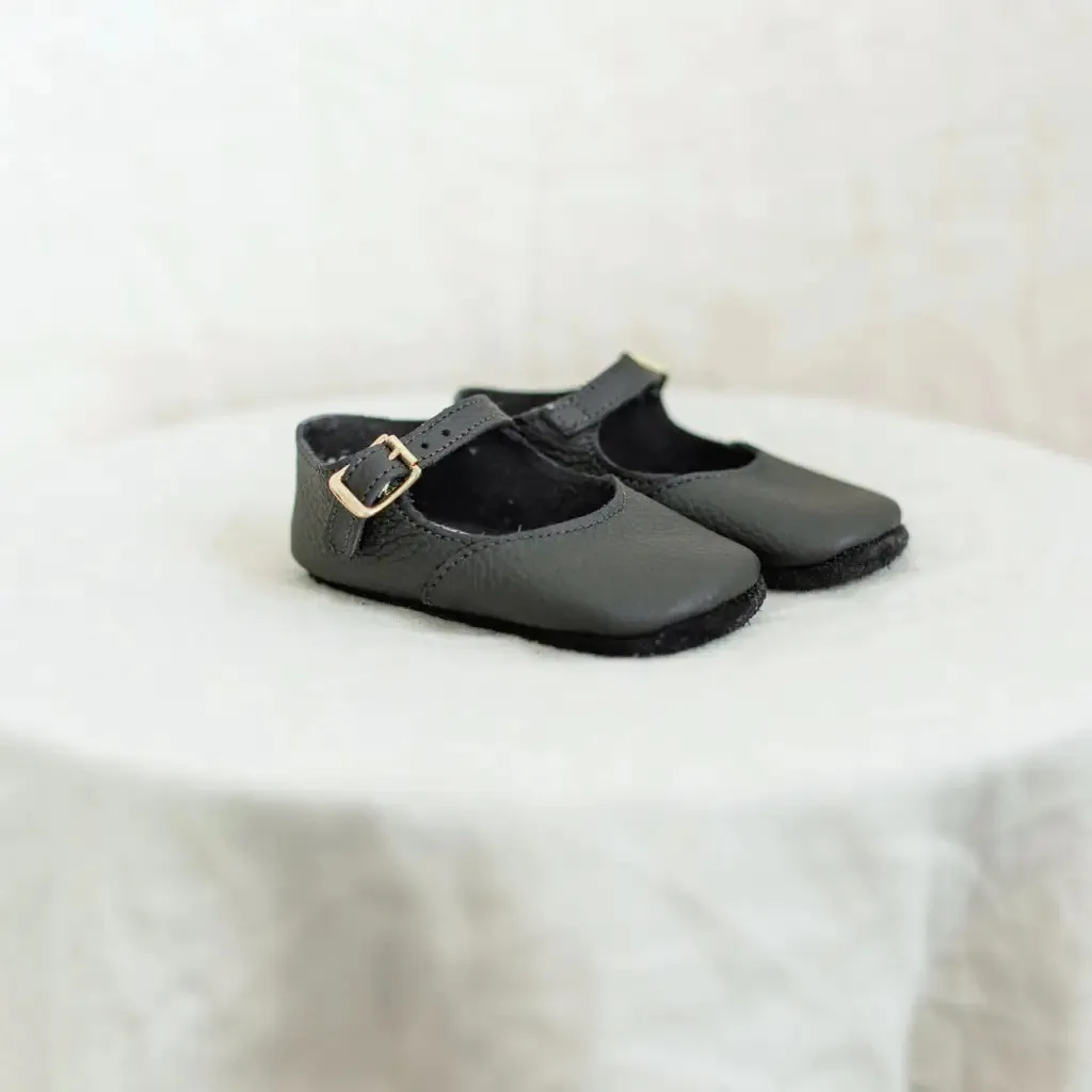 Daily Essential Soft Soled Mary Jane - Black
