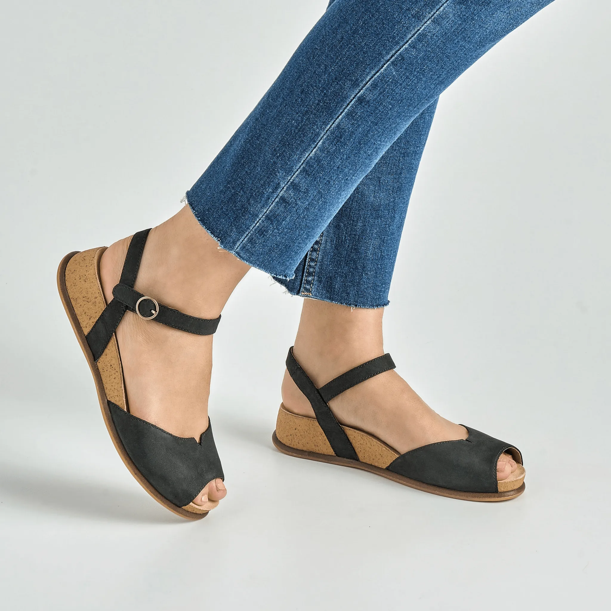 Cass | Milled Nubuck | Black - Sandals - Dansko