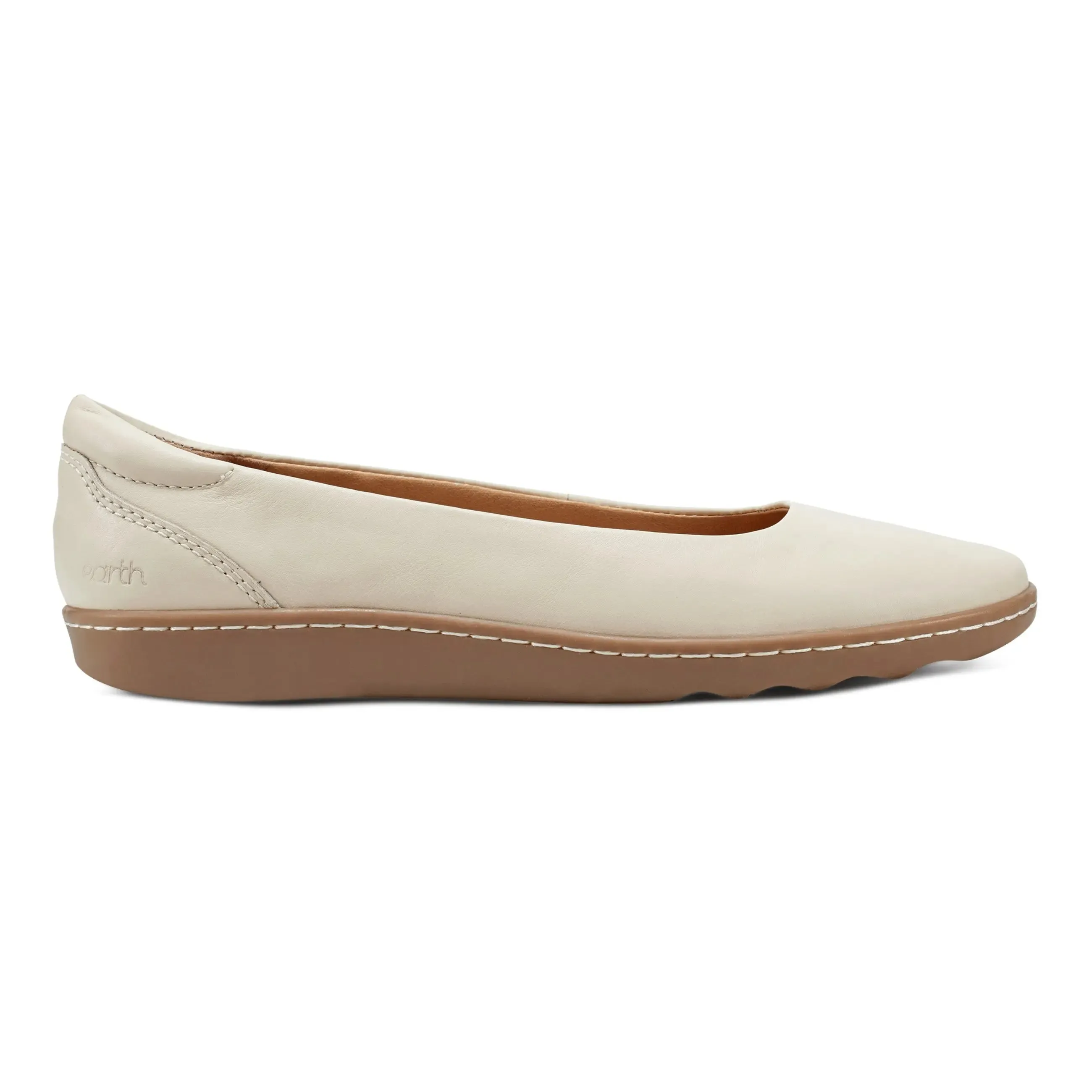 Chic Comfort Cozy Comfort Landen Round Toe Casual Flats
