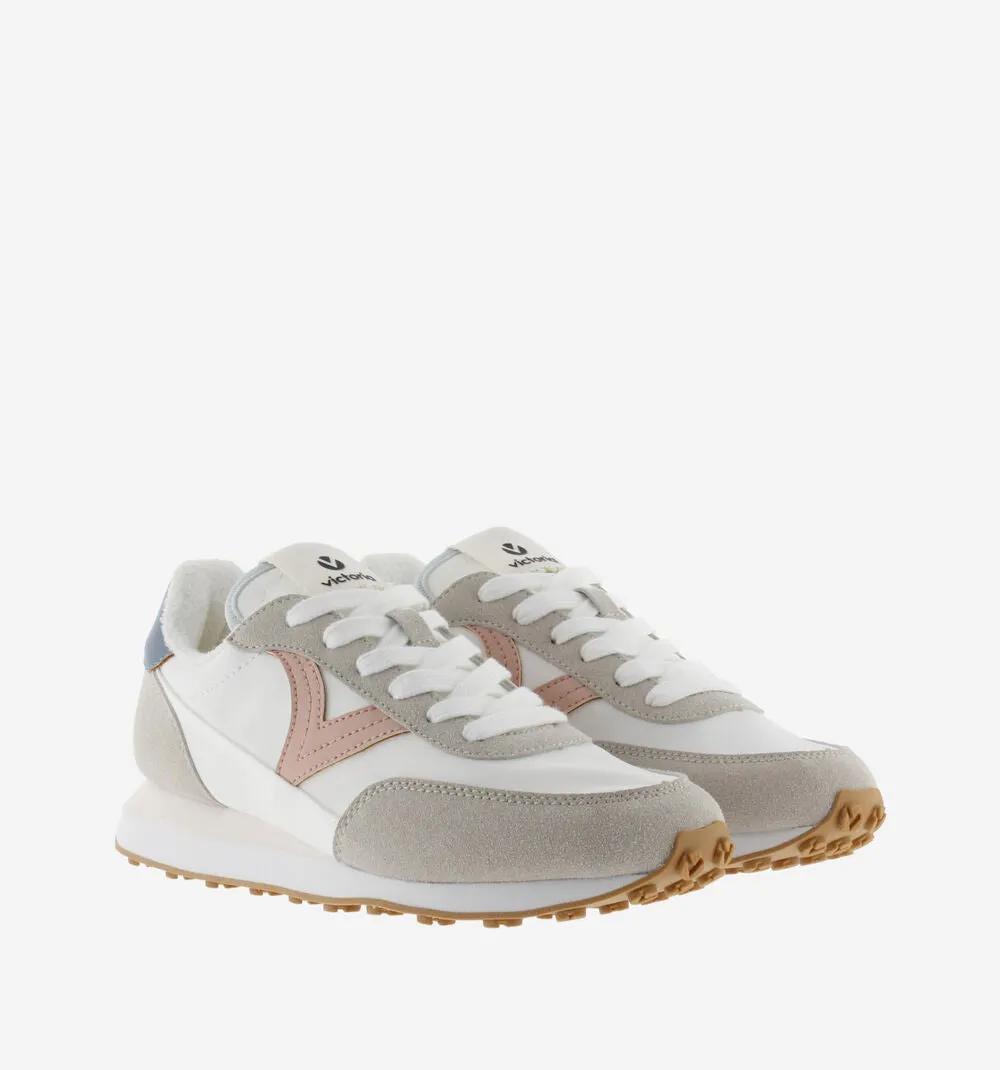 Astro Contrast Sneaker cross - country capable