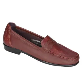 Penny J - Siena Fashion Element Mark Hike