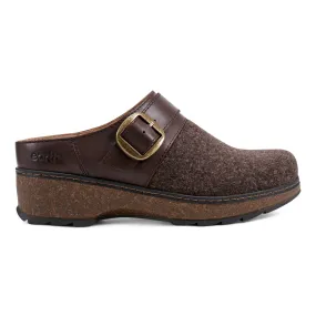 Kulla Slip-on Round Toe Casual Clogs Noon Break Soft Leather Design