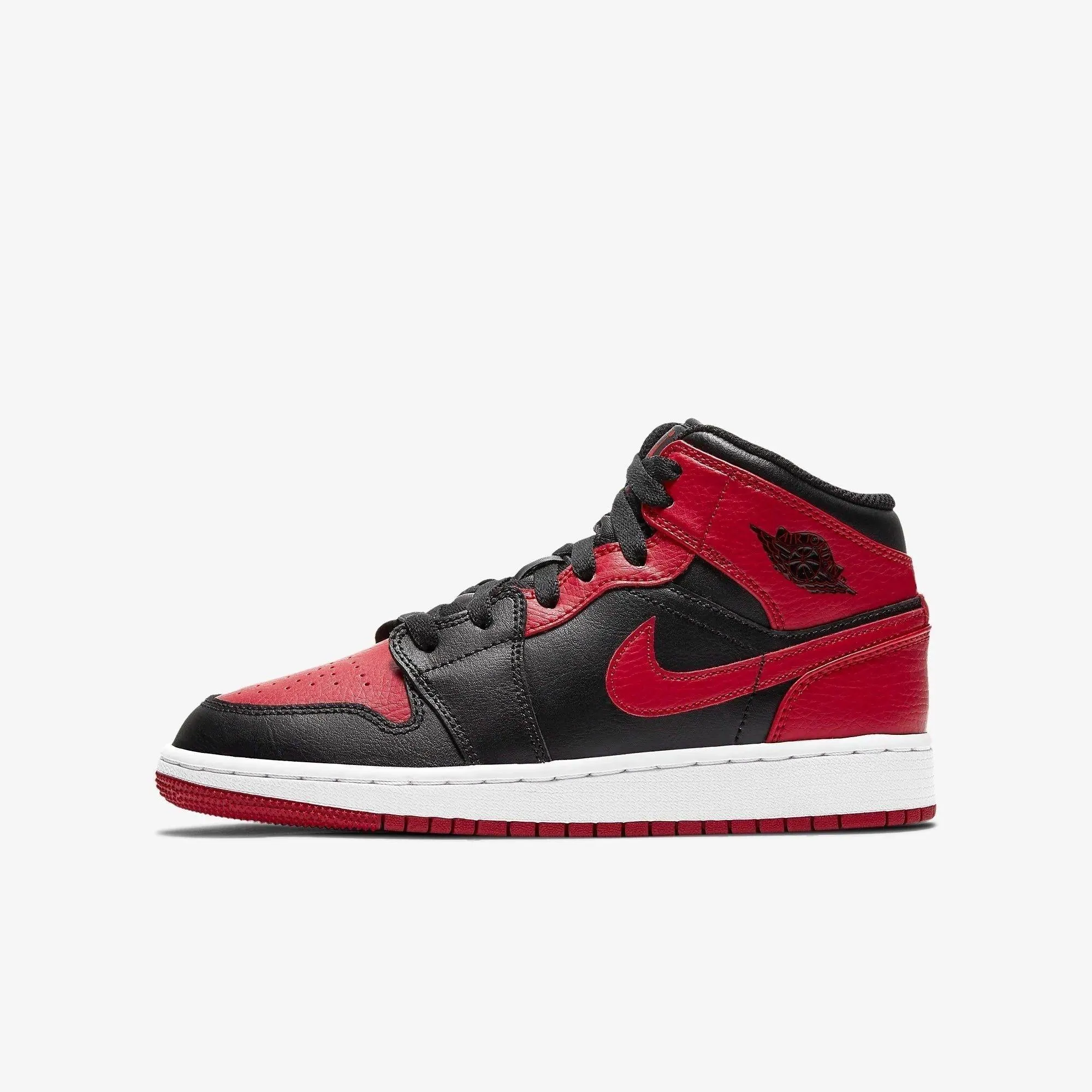 (GS) Air Jordan 1 Mid 'Bred / Banned' (2020) 554725-074 Torsional Rigidity Outdoor Steps