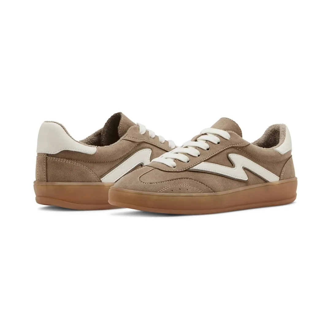 Giia Sneaker Ergonomic Shape