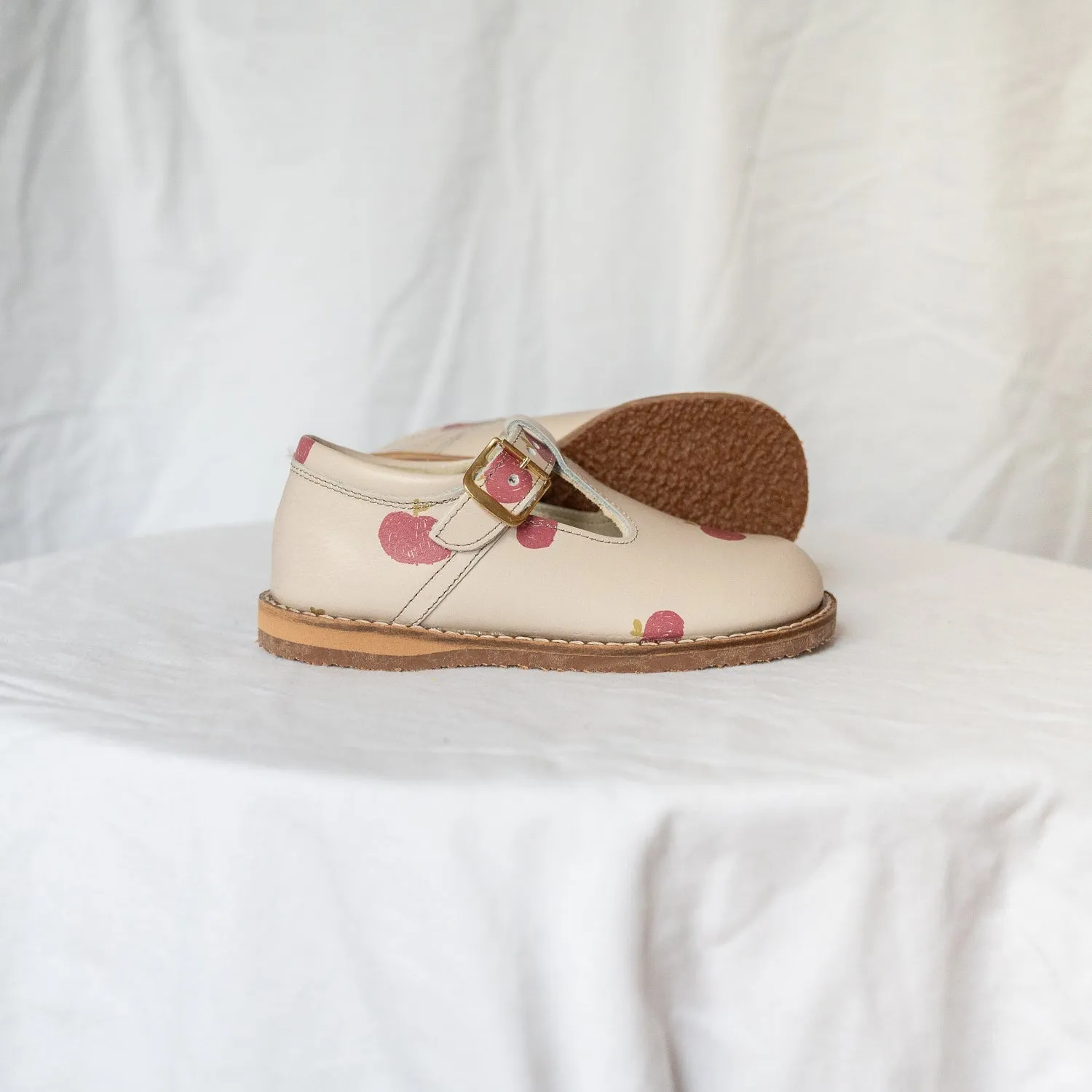 Flora T-Strap - Apple Kids' dress shoes Kids' boots