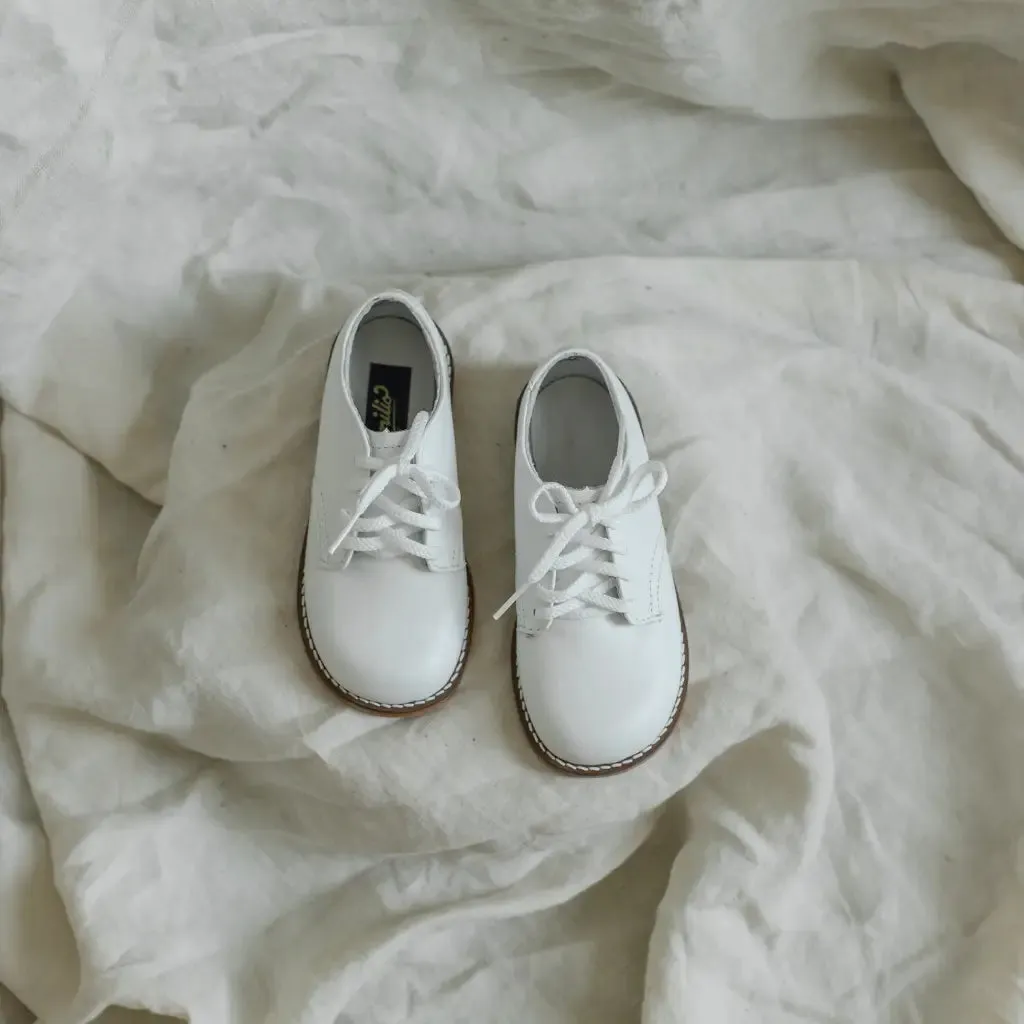 Harvey Oxford - White Korean Trend