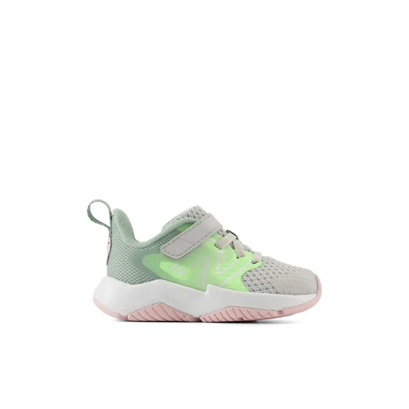 Middle - school - sized shoes Infant's Rave Run v2 Bungee