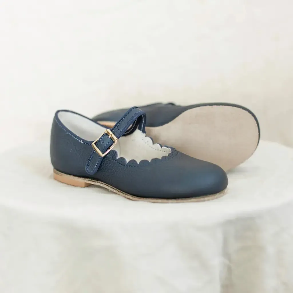 Scalloped Mary Jane - Navy High Arch Video Look