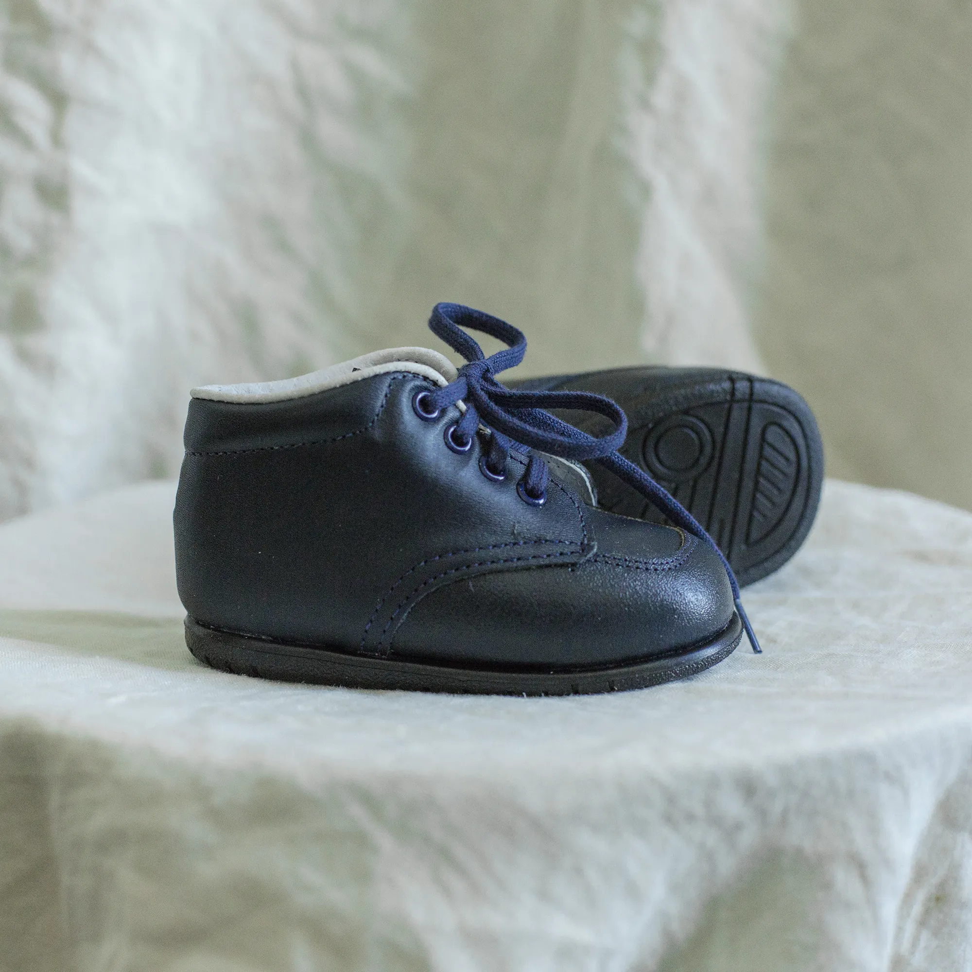Jamie First Walker - Navy (Scuff Tip) Vintage Mood