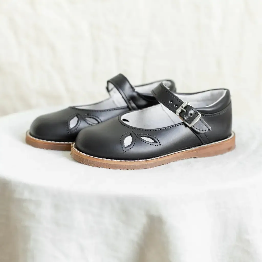 Josie Mary Jane - Black Star Shine
