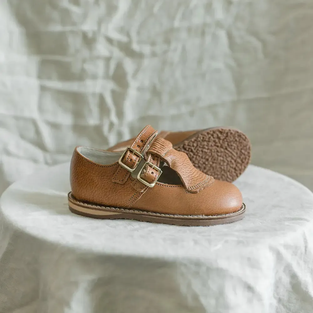 Reinforced toe Kiltie T-Strap - Cognac
