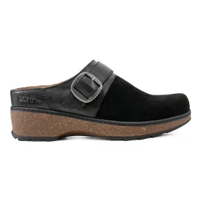 Kulla Slip-on Round Toe Casual Clogs Modern Appeal Neat Walk