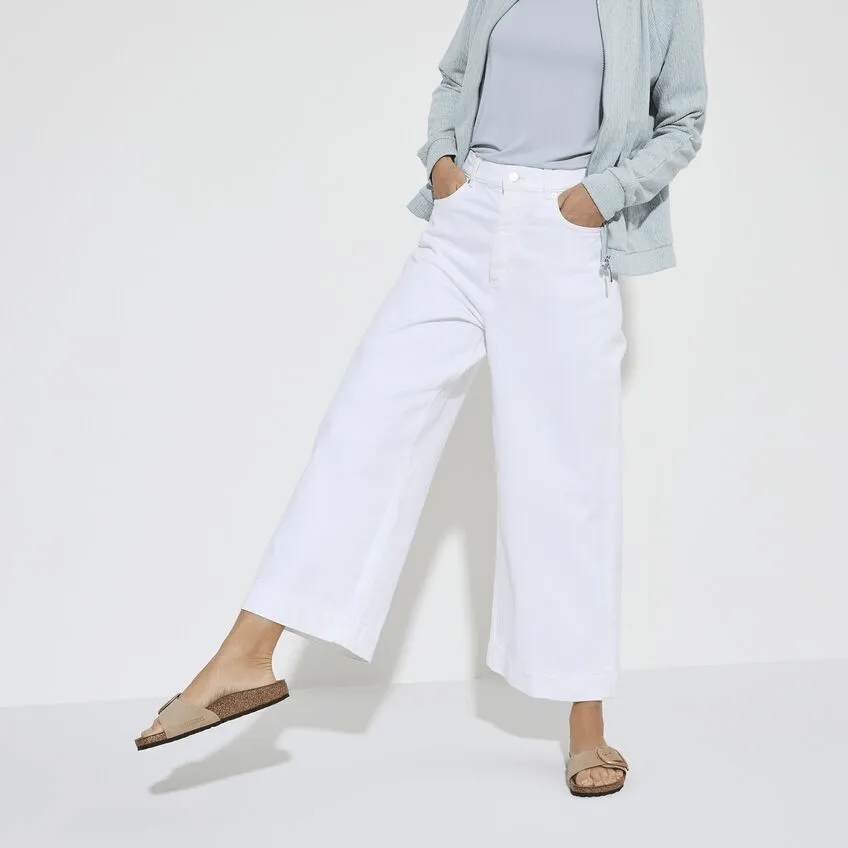 Madrid Big Buckle | Nubuck | Sandcastle Comfy Base