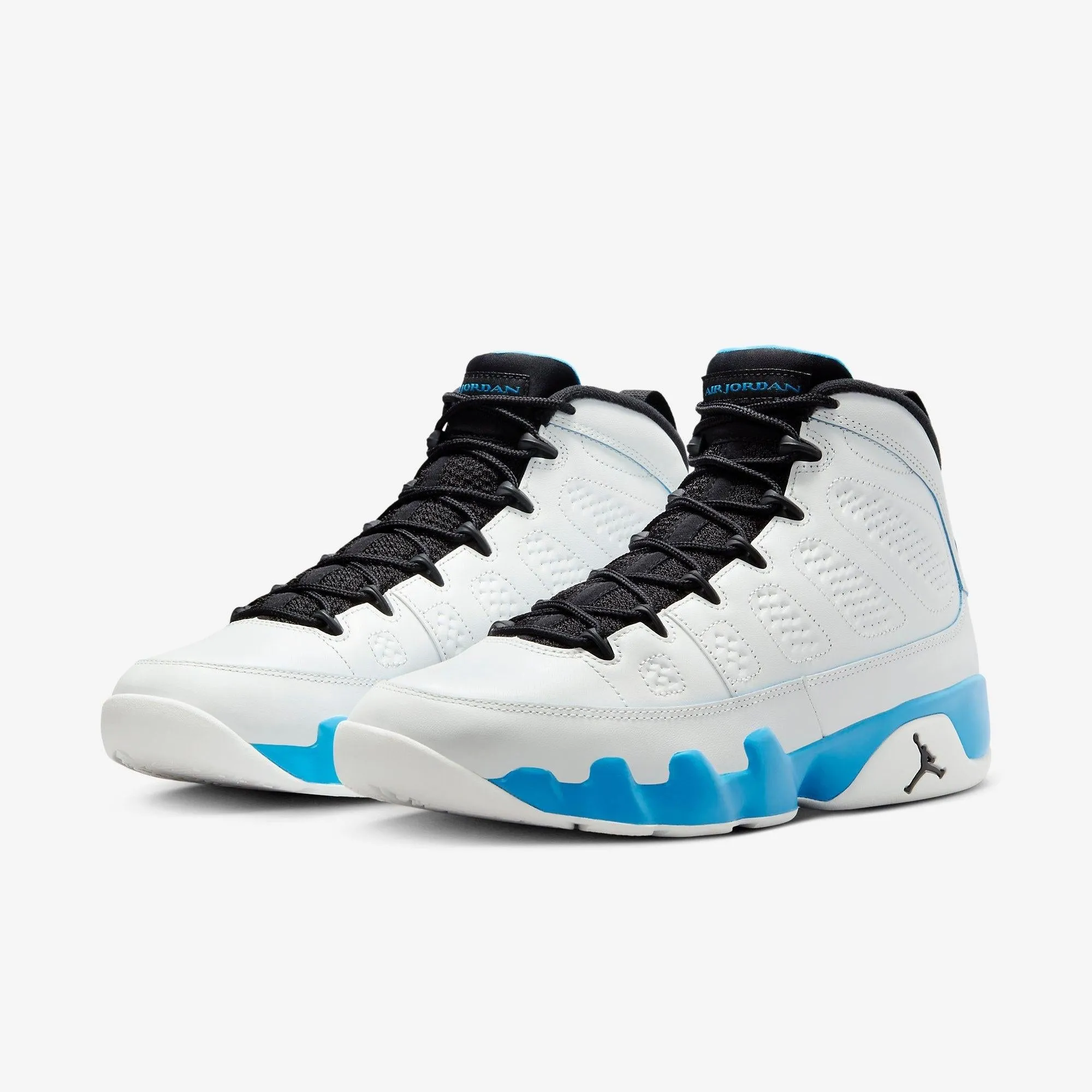 Sleek Comfort Perforated Tongue AdjustableClosure (Men's) Air Jordan 9 Retro 'Powder Blue / UNC' (2024) FQ8992-101