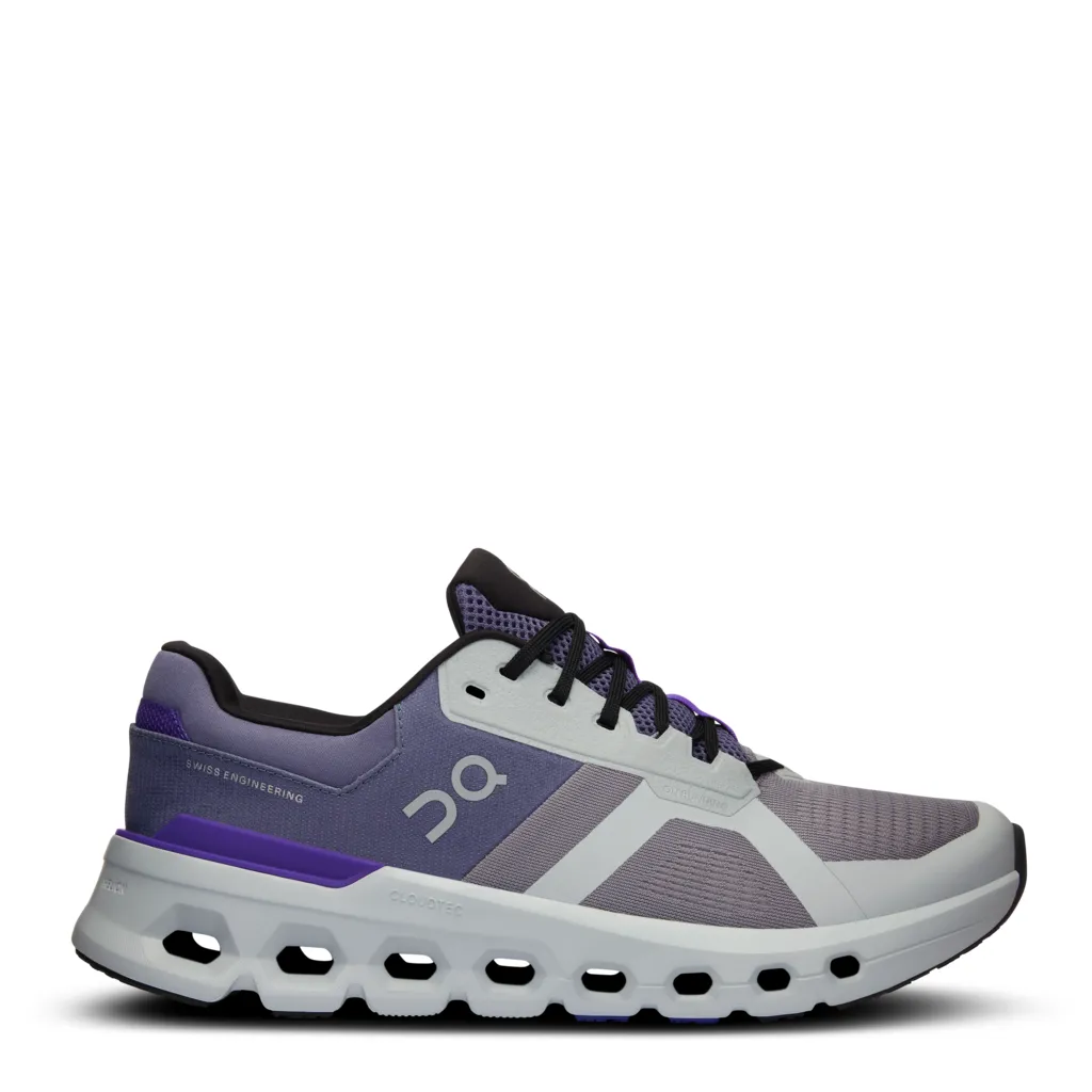 running on a track oval Men's Cloudrunner 2
