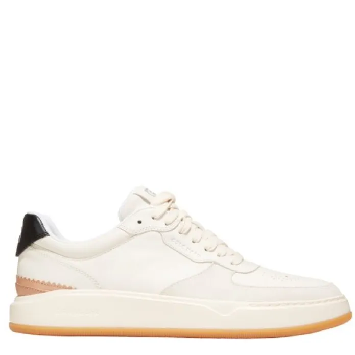 MEN'S GRANDPRO CROSSOVER barefoot running simulation running on a track shoes