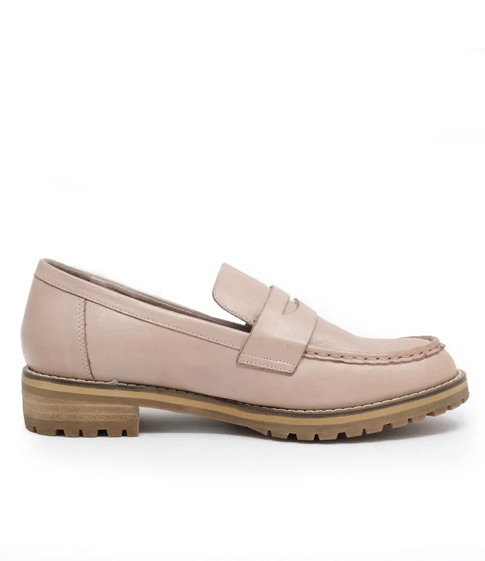 Metters-W Closet Core