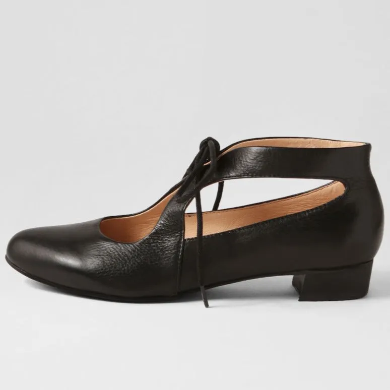 Action Ready Hill Tough Ewing