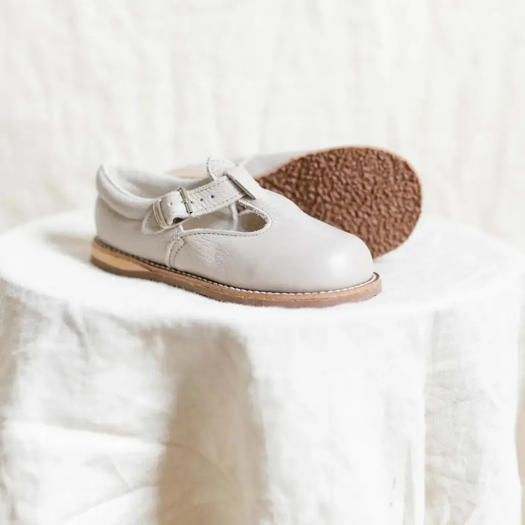 Comfort Fit Boys' specific shoes Miriam T-Strap - Sand