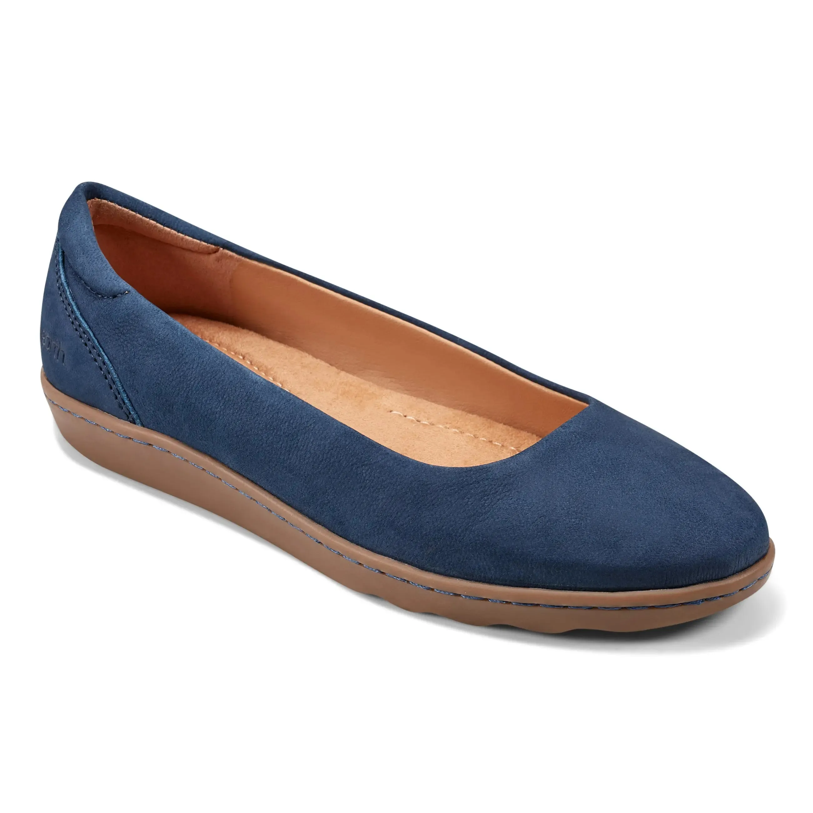 Landen Round Toe Casual Flats Relaxed Comfort Travel Friendly Footwear
