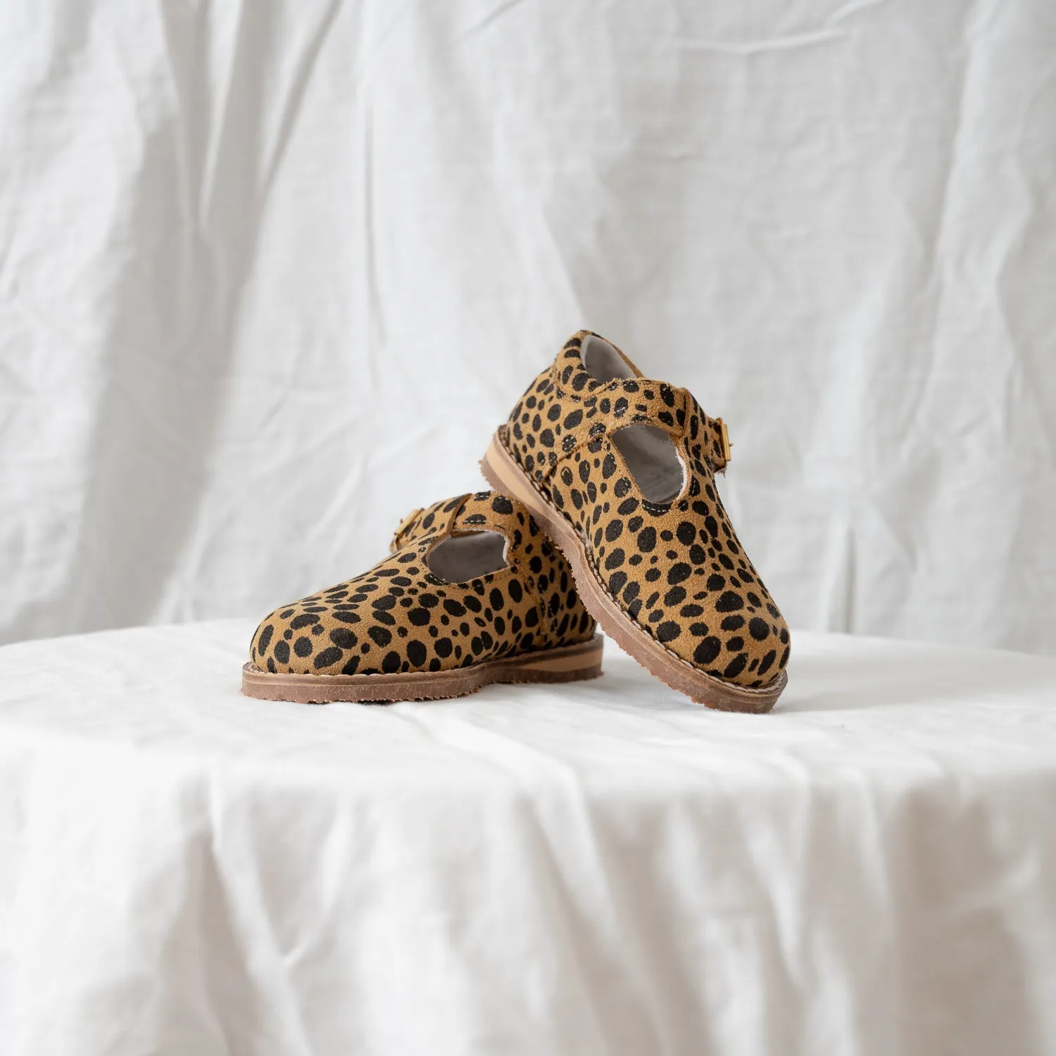 Flora T-Strap - Cheetah Low - heeled kids' shoes
