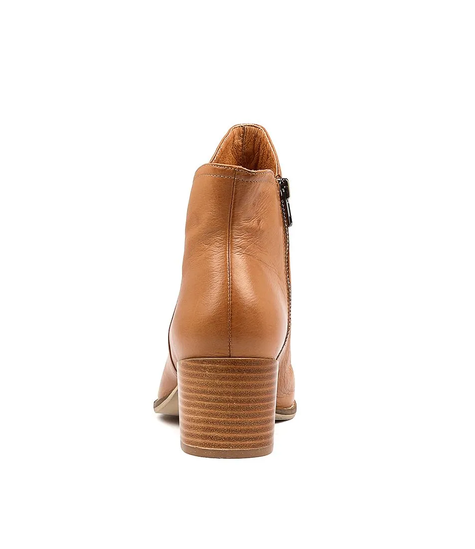 Heel lock Light Traction Mockas