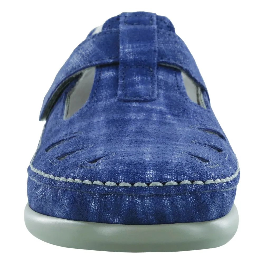 Autumn Ready Roamer - Blue Jay