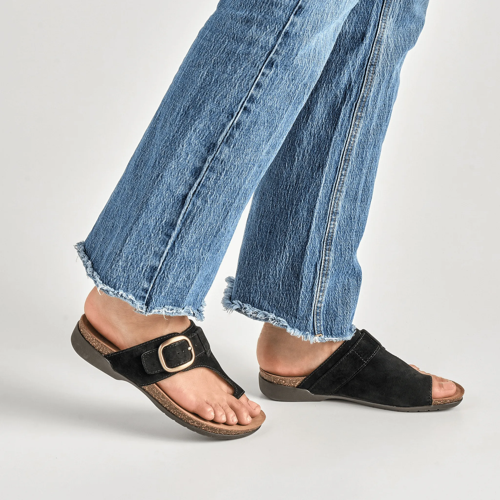 Rylee | Suede | Black - Sandals - Dansko