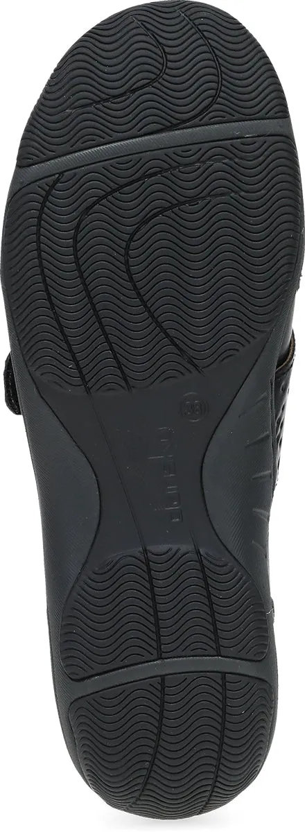 Sallie Black Waxy Burnished Flexible Fit Shoes Trail Ready