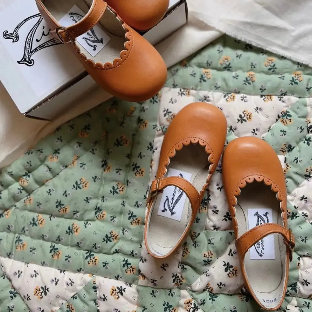 Retro Core Comfort collar Scalloped Mary Jane - Warm Brown