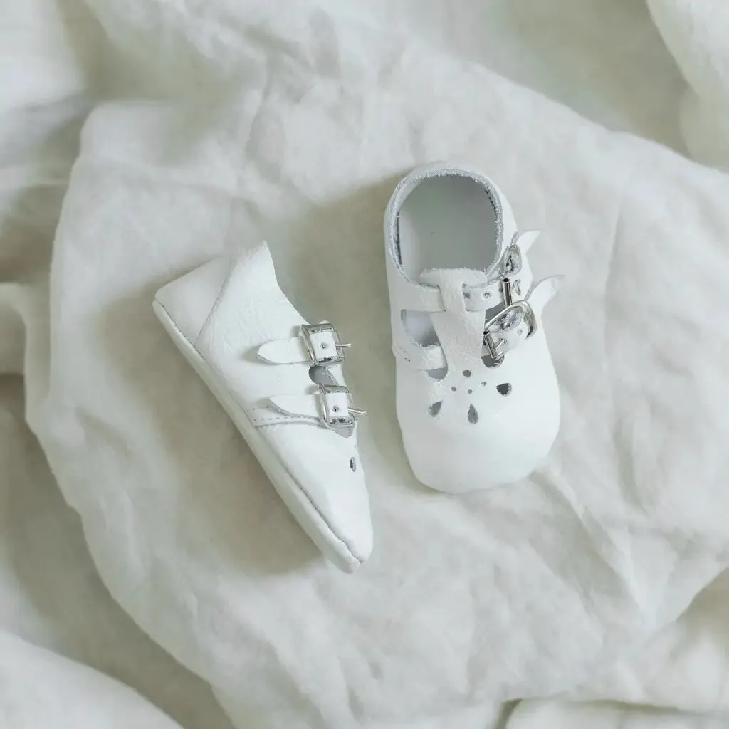 Cute kids' shoes Lightweight kids' wear Soft Soled Double T-Strap - White