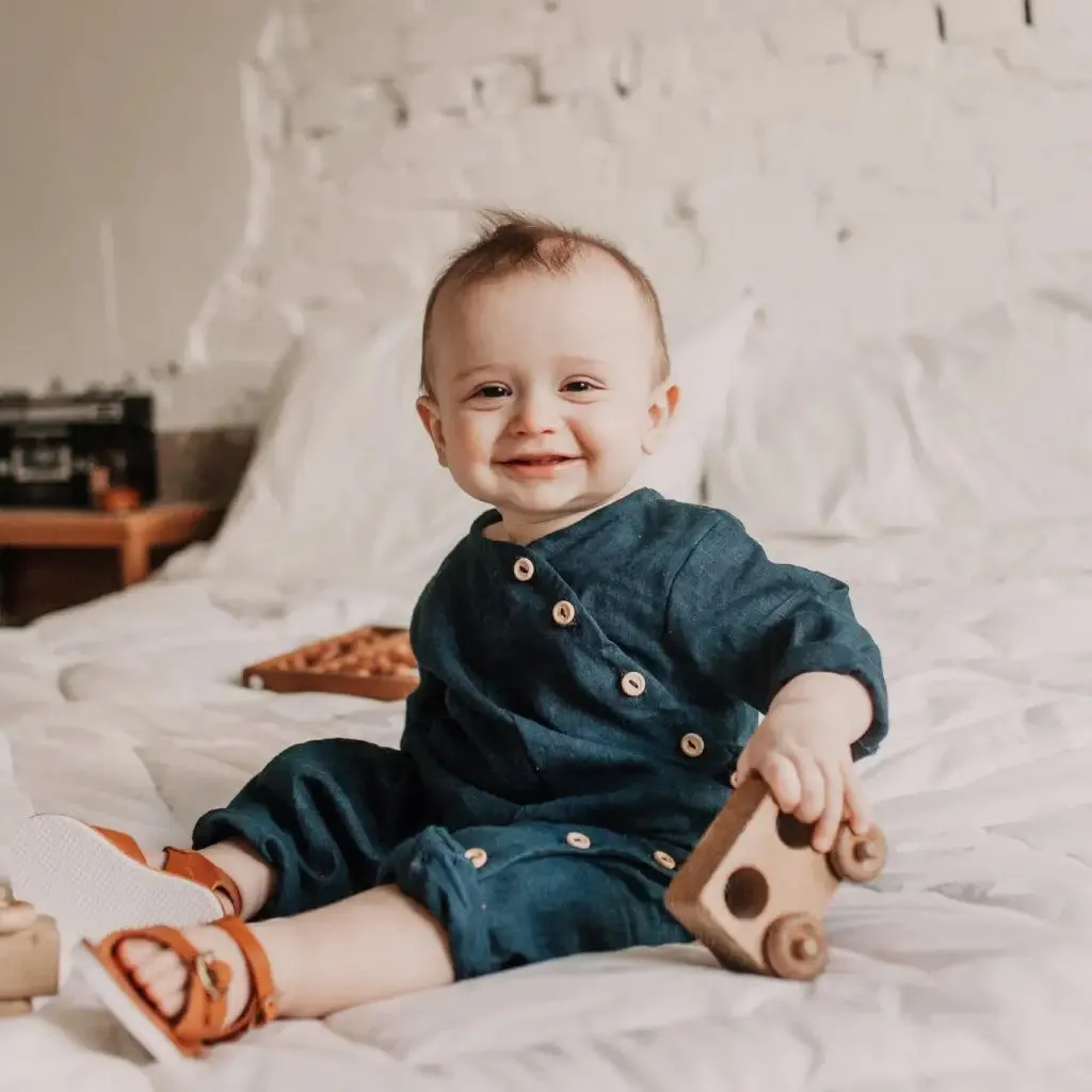 Stevie Sandal - Warm Brown Comfortable For Walking