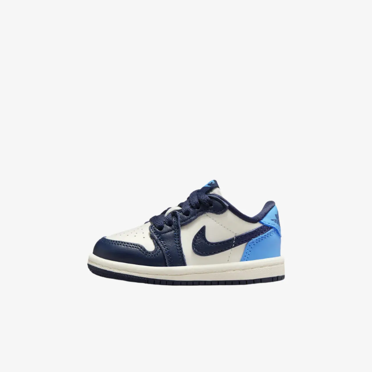 (TD) Air Jordan 1 Low OG 'UNC / Obsidian' (2025) FQ5435-400 Clean Lines Ready Motion