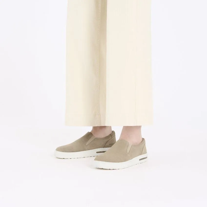 Runway Trend All-Day Fit Oswego | Suede | Taupe