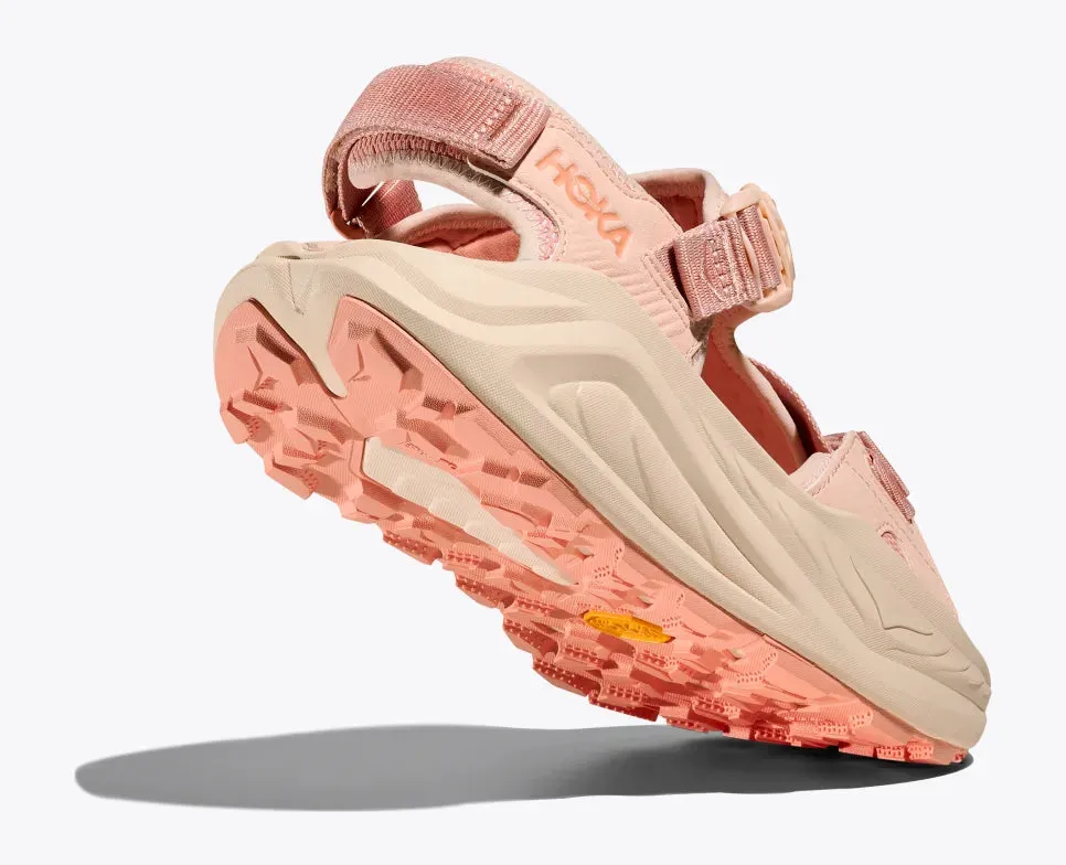 Women's Infini Hike TC Sandal Clasps heel cup